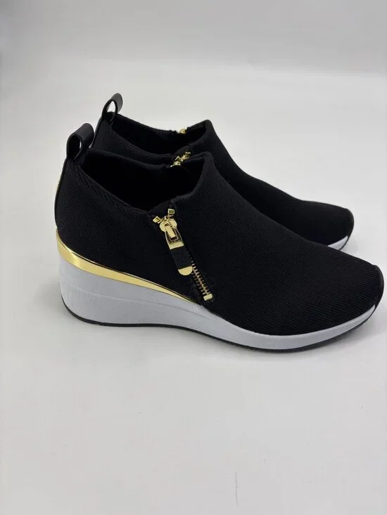 DKNY Palma Slip On Wedge Fabric Sneakers Black Gold Accents Size 8.5 NWOB - Picture 3 of 8